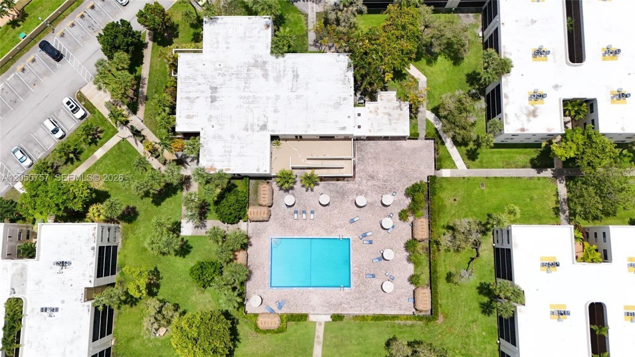 8045 SW 107th Ave, Unit 203, Miami, FL 33173 Photo