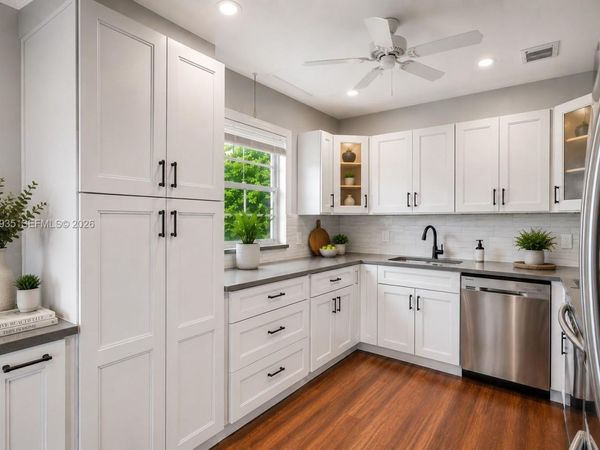 13475 SW 9th St, Unit 401A, Pembroke Pines, FL 33027