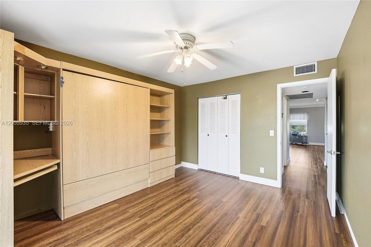 13475 SW 9th St, Unit 401A, Pembroke Pines, FL 33027 Photo