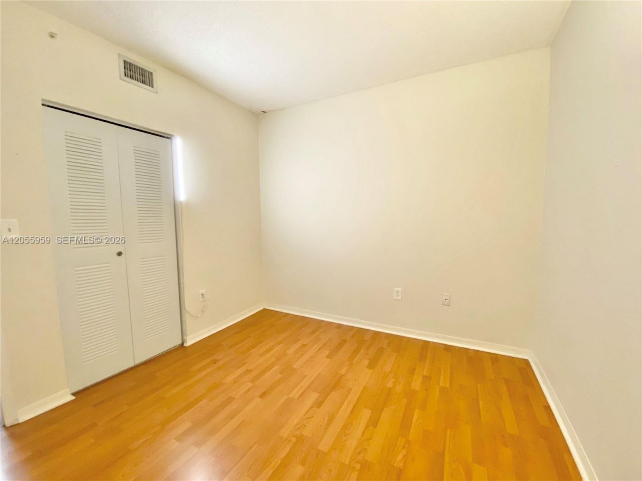5099 NW 7th St, Unit TS-03, Miami, FL 33126 Photo