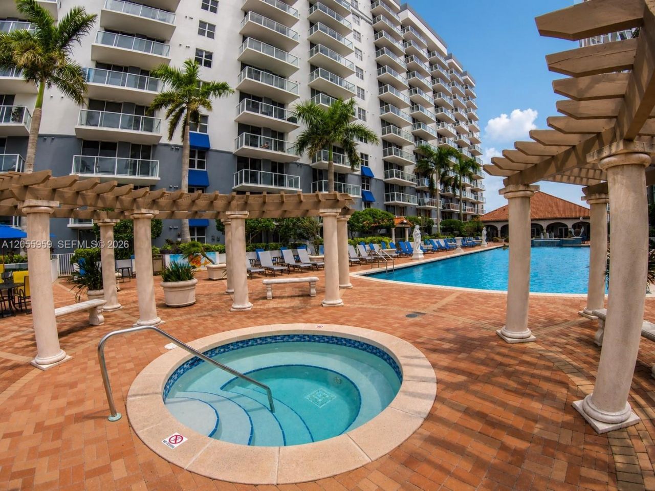 5099 NW 7th St, Unit TS-03, Miami, FL 33126 Photo
