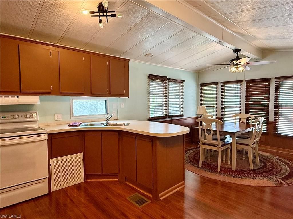 169 Panther Pass Cir, Unit 169, Naples, FL 34114 Photo
