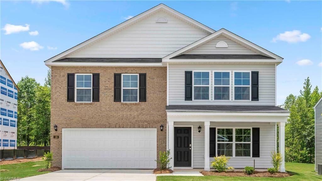 2801 Orange Blossom Street, Greensboro, NC 27406 Main Photo