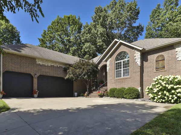 5105 S Nettleton Avenue , Springfield, MO 65810