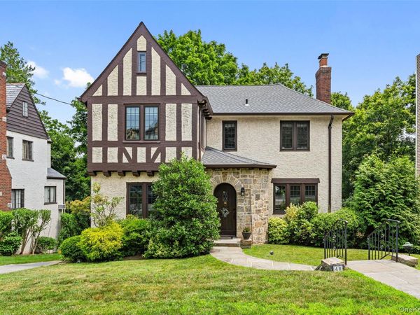 40 Parkview Drive , Bronxville, NY 10708