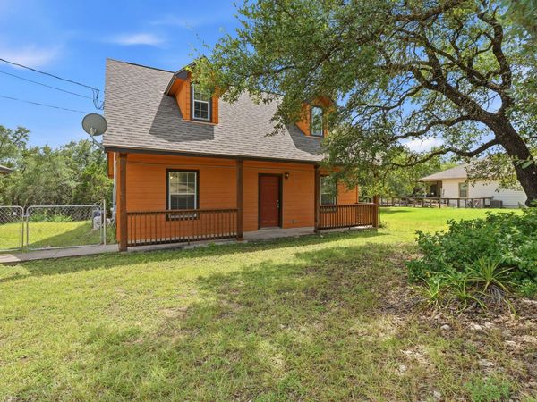17509 Village DR , Dripping Springs, TX 78620