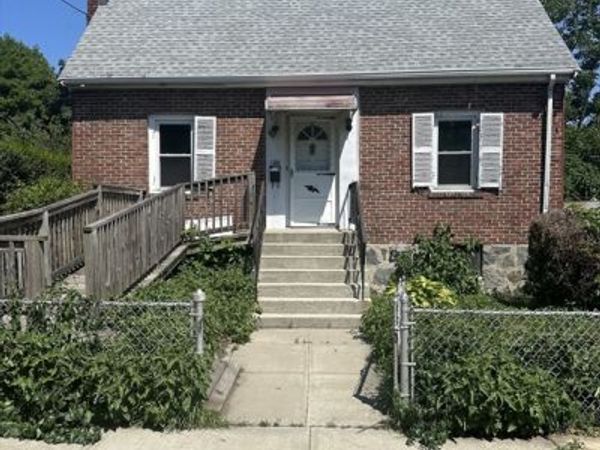 130 Clare Ave, Boston, MA 02136