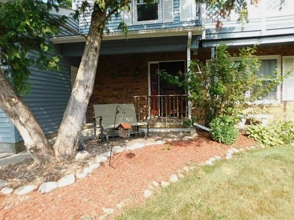 113 Queensbury Place NE, POPLAR GROVE, IL 60165