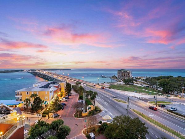 10 Harbor Blvd, Unit W529, Destin, FL 32541