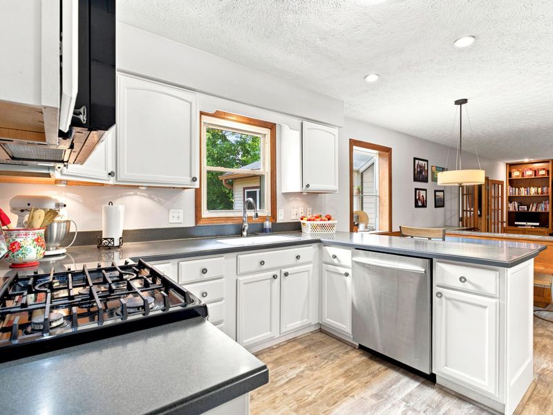 5395 Fortress Trail, Columbus, OH 43230 Photo 16