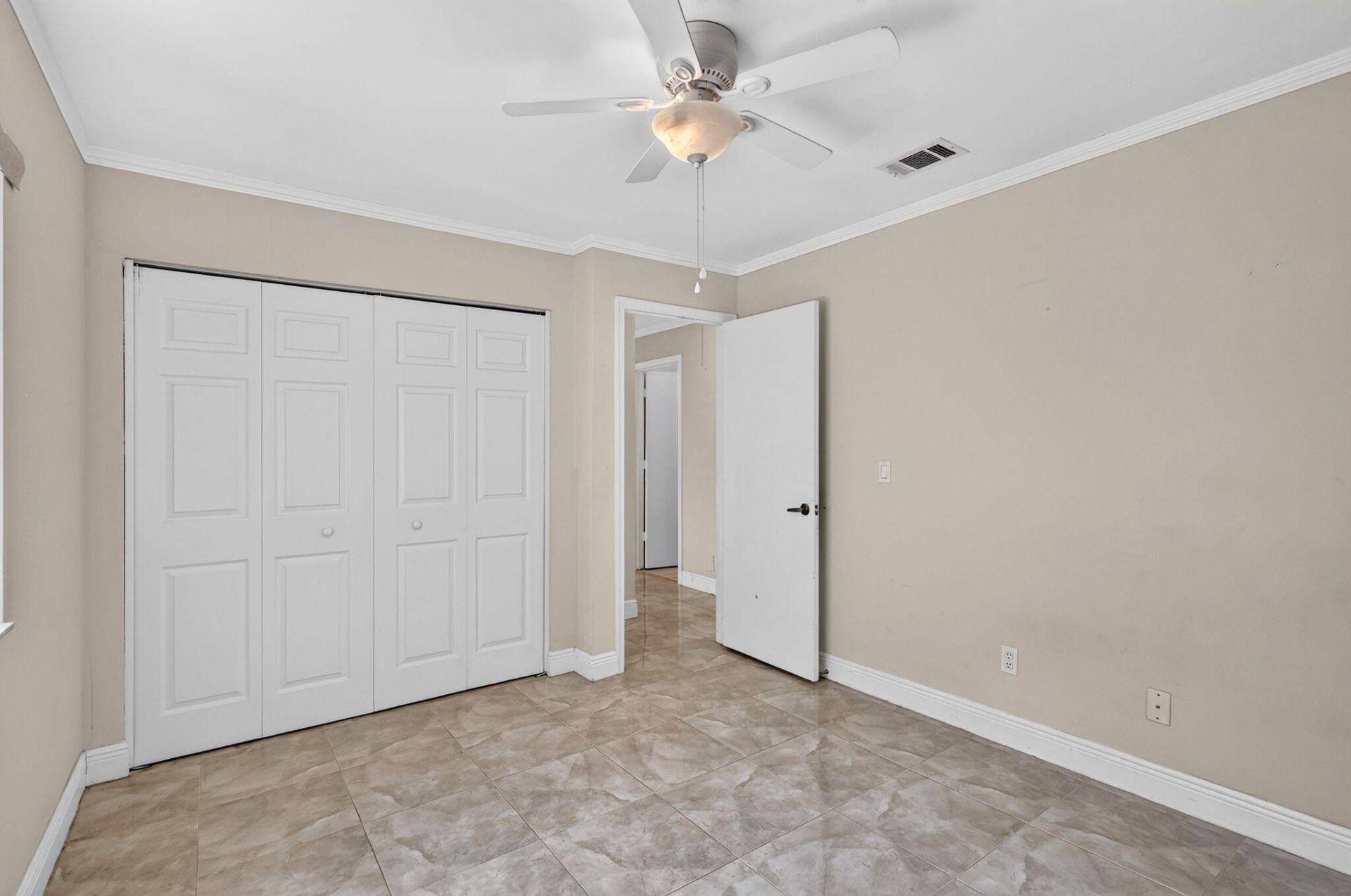 1334 SE Vestridge Lane, Port Saint Lucie, FL 34952 Photo