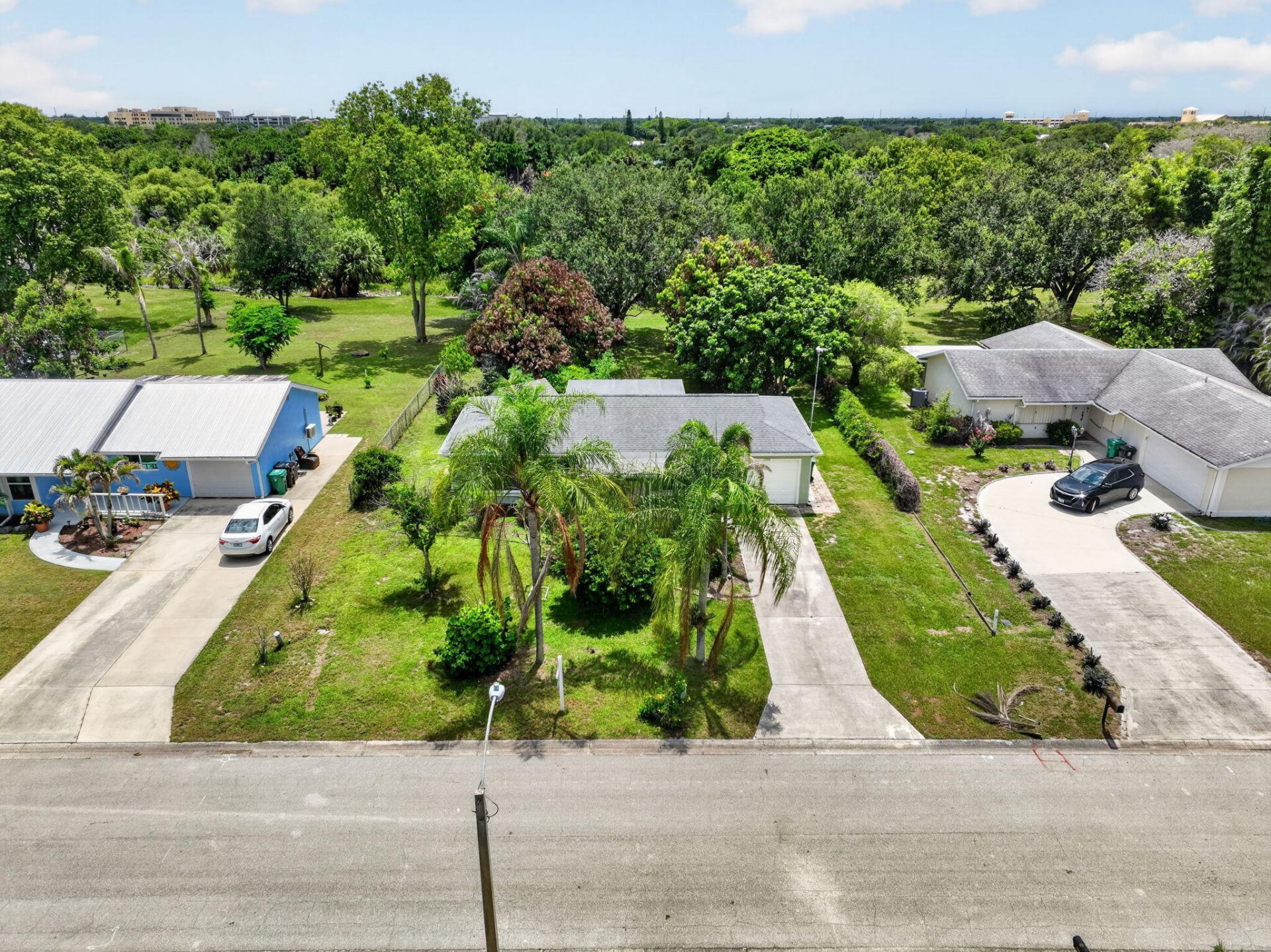 1334 SE Vestridge Lane, Port Saint Lucie, FL 34952 Photo