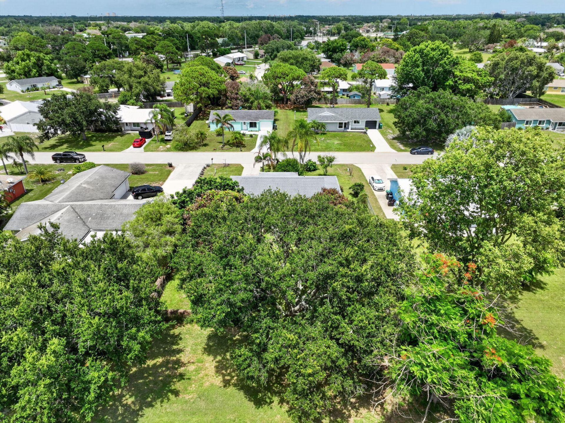 1334 SE Vestridge Lane, Port Saint Lucie, FL 34952 Photo