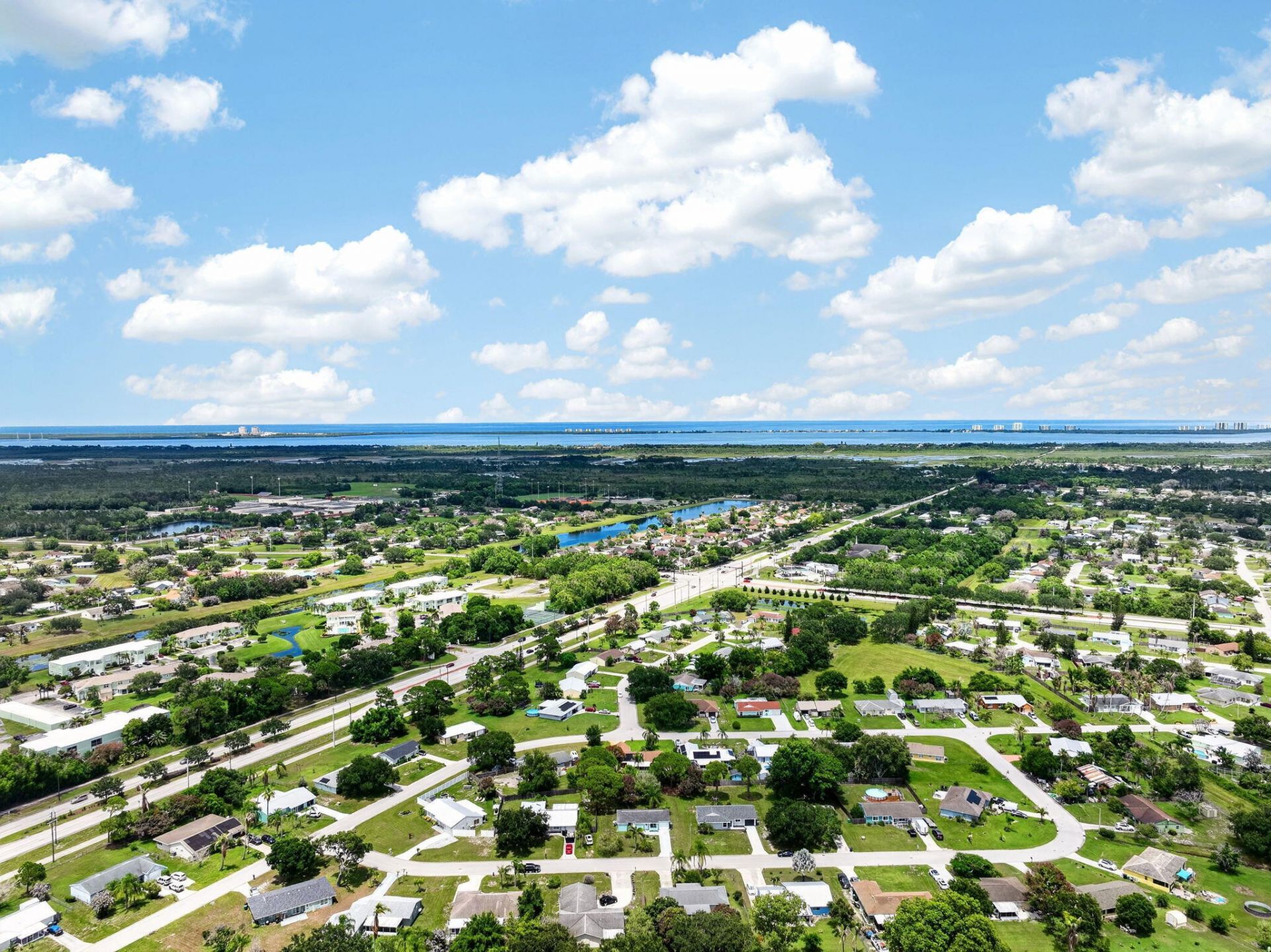 1334 SE Vestridge Lane, Port Saint Lucie, FL 34952 Photo