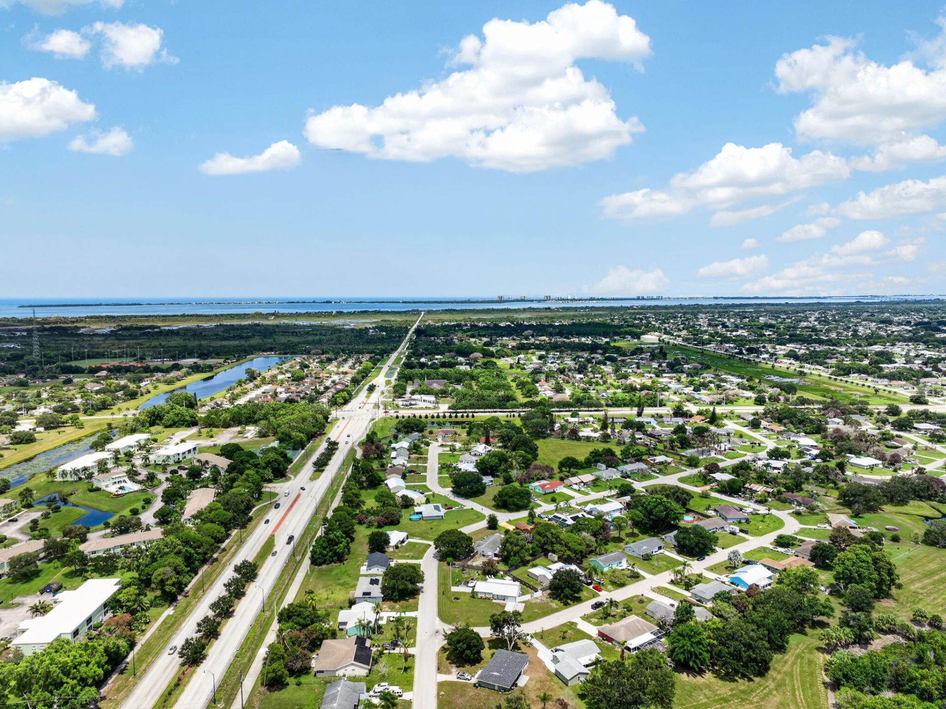 1334 SE Vestridge Lane, Port Saint Lucie, FL 34952 Photo