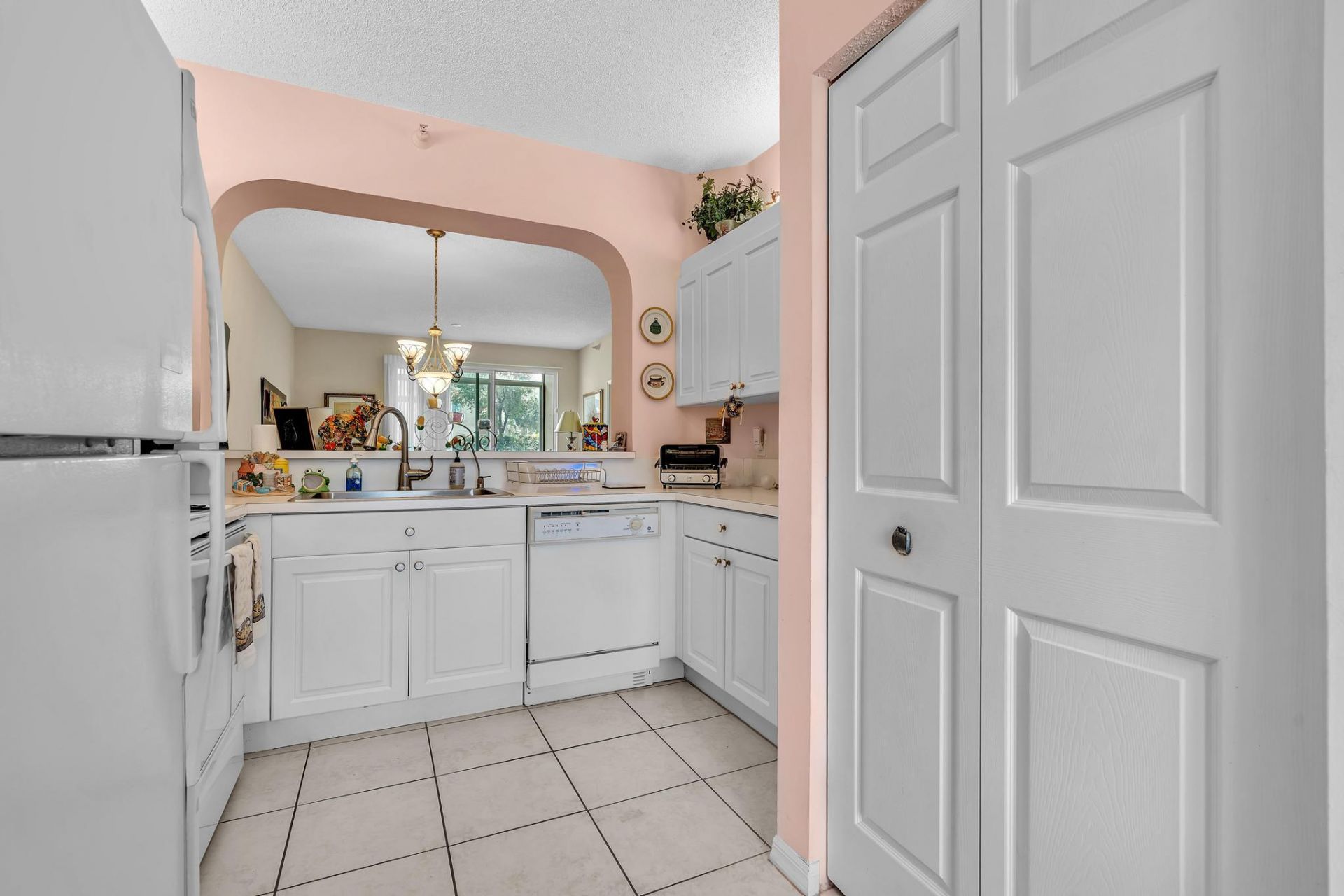 7647 Southampton Terrace, Unit 115, Tamarac, FL 33321 Photo