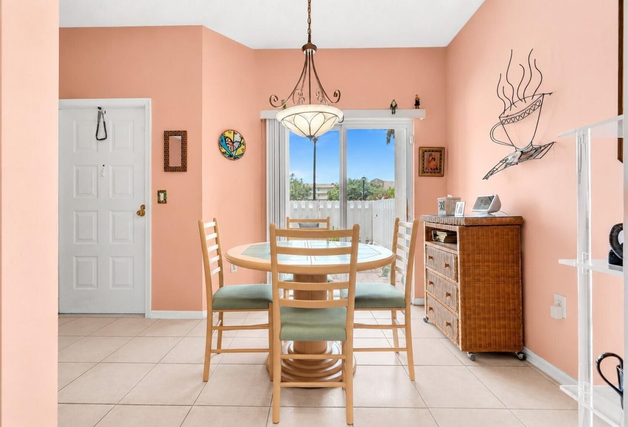 7647 Southampton Terrace, Unit 115, Tamarac, FL 33321 Photo
