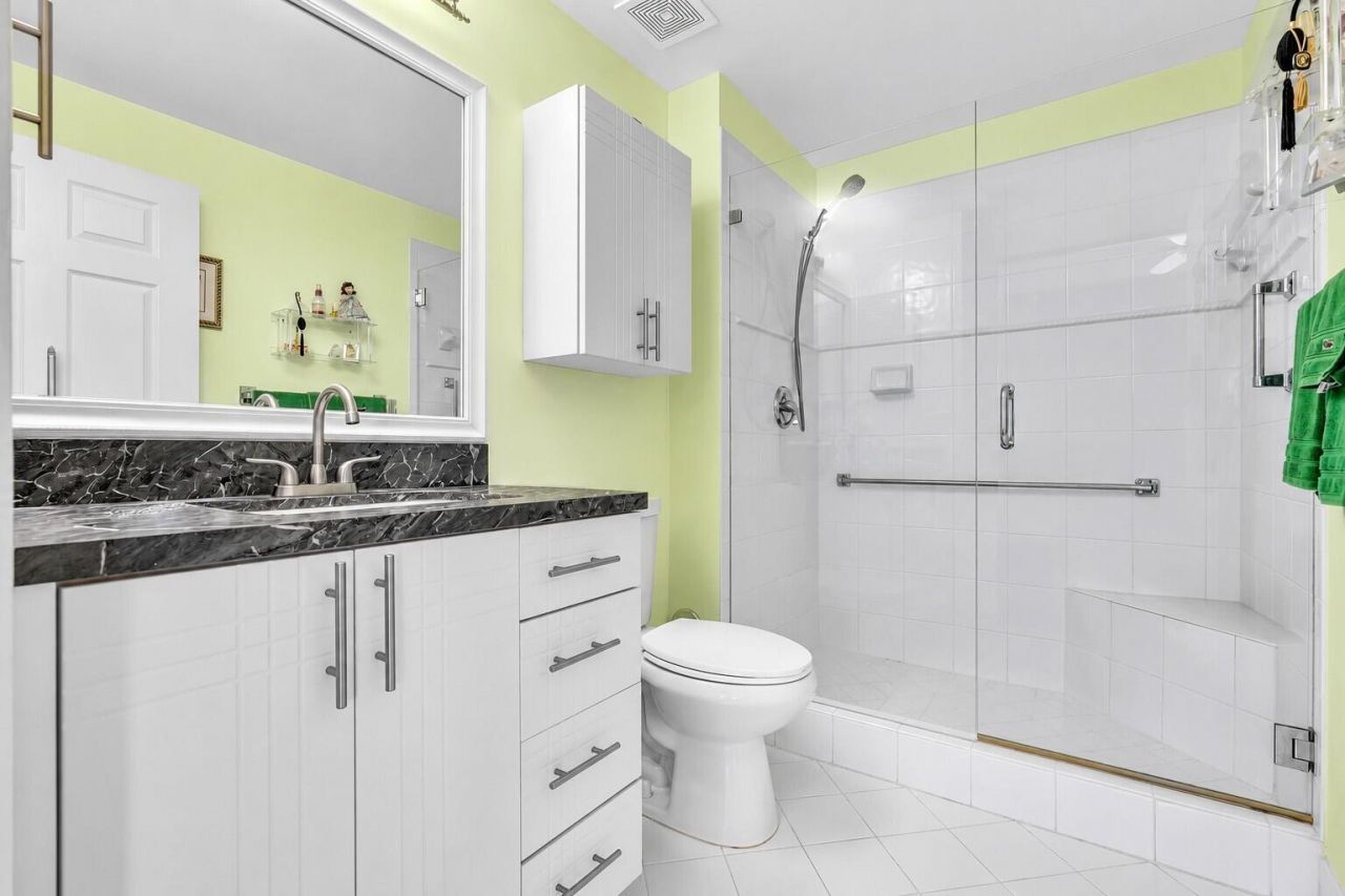 7647 Southampton Terrace, Unit 115, Tamarac, FL 33321 Photo