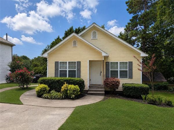 4945 Comet Street , Cumming, GA 30041