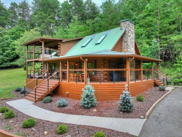 355 Happy Valley Lane , Morganton, GA 30560