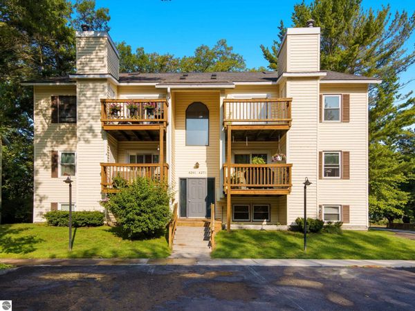 4263 Mitchell Creek Drive, Unit 2D, Traverse City, MI 49686