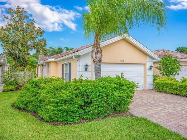 7617 CAMMINARE DRIVE , SARASOTA, FL 34238