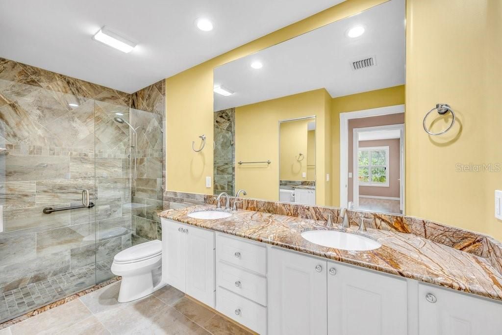 7617 Camminare Drive, Sarasota, FL 34238 Photo
