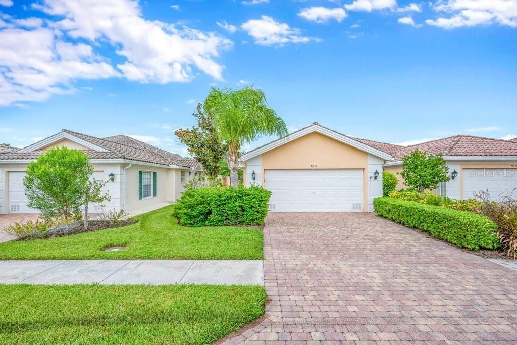 7617 Camminare Drive, Sarasota, FL 34238 Photo