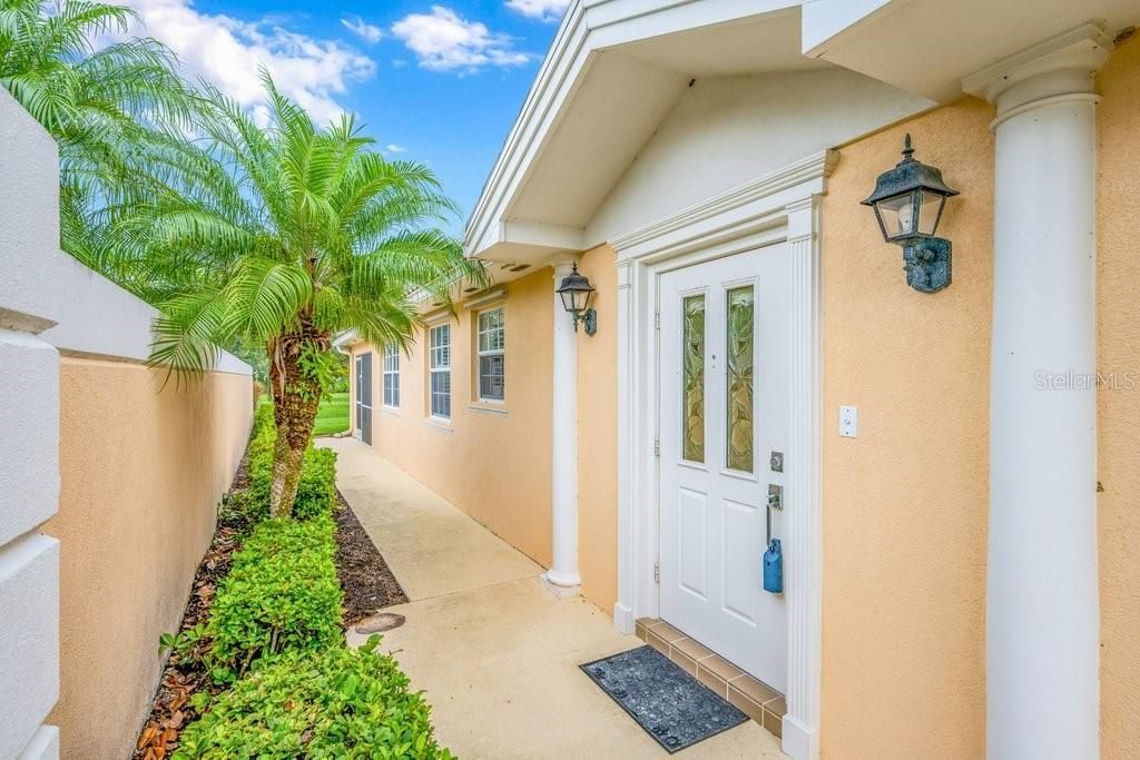 7617 Camminare Drive, Sarasota, FL 34238 Photo