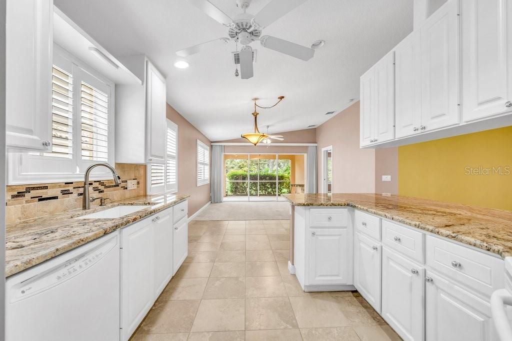 7617 Camminare Drive, Sarasota, FL 34238 Photo