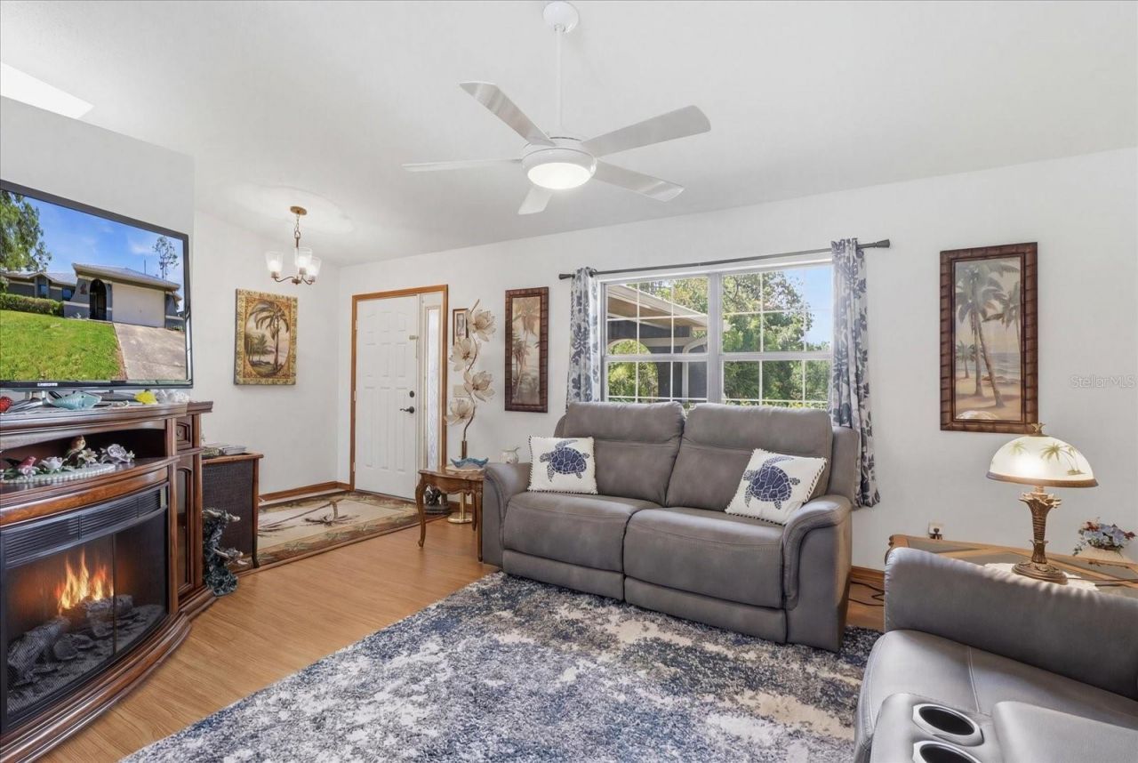 1900 W Alhambra Drive, Citrus Springs, FL 34434 Photo