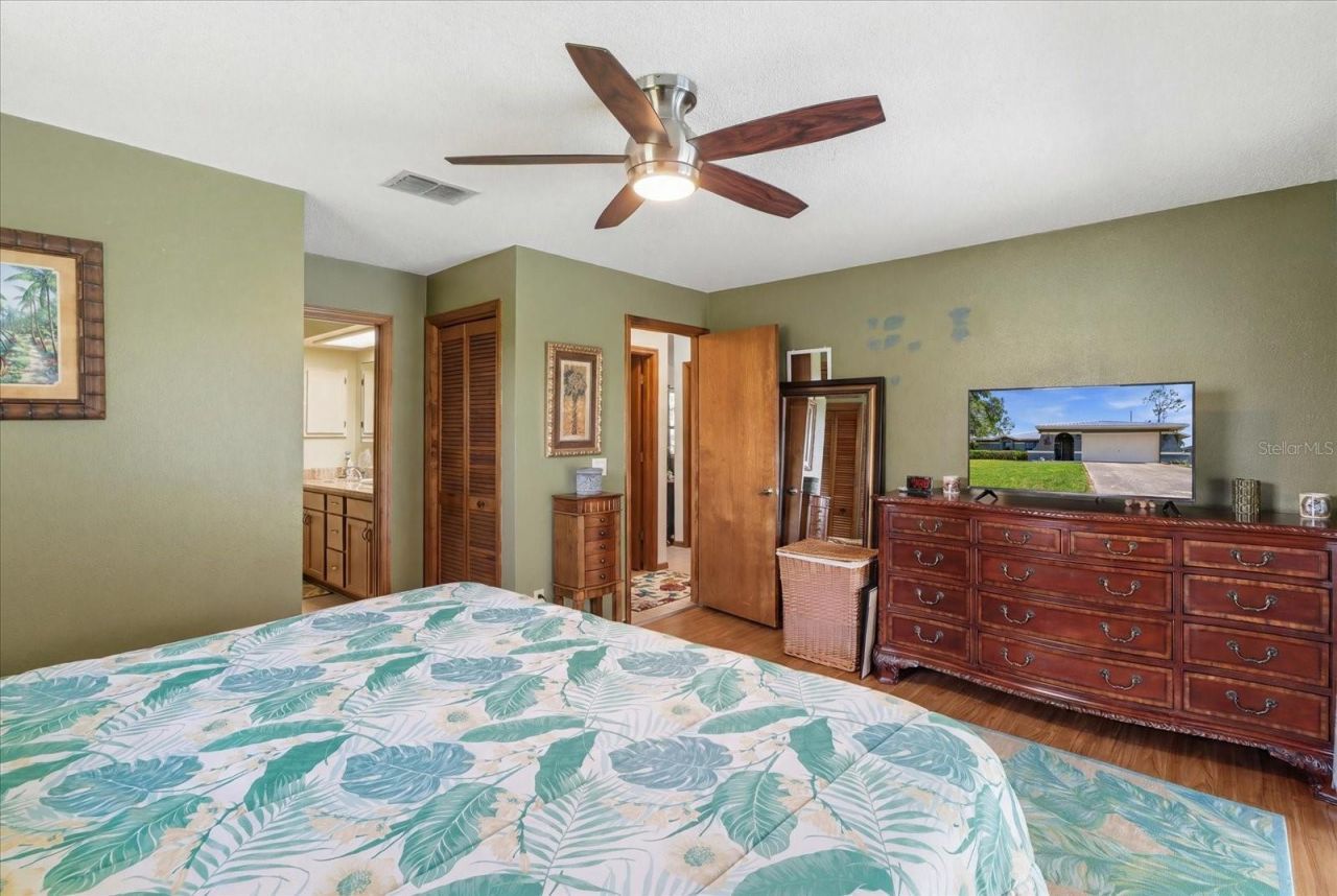 1900 W Alhambra Drive, Citrus Springs, FL 34434 Photo