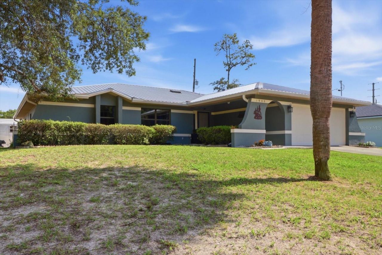1900 W Alhambra Drive, Citrus Springs, FL 34434 Photo