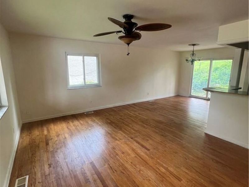6125 Teagarden Circle, Dayton, OH 45449 Photo 2