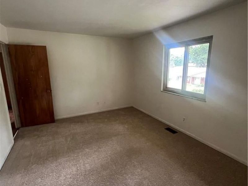 6125 Teagarden Circle, Dayton, OH 45449 Photo 4