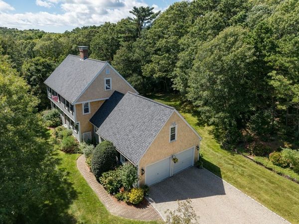 9 Fairfield Dr, Sandwich, MA 02537