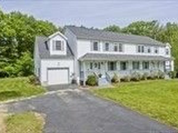 28 Sullivan Blvd, Unit A, Oxford, MA 01540