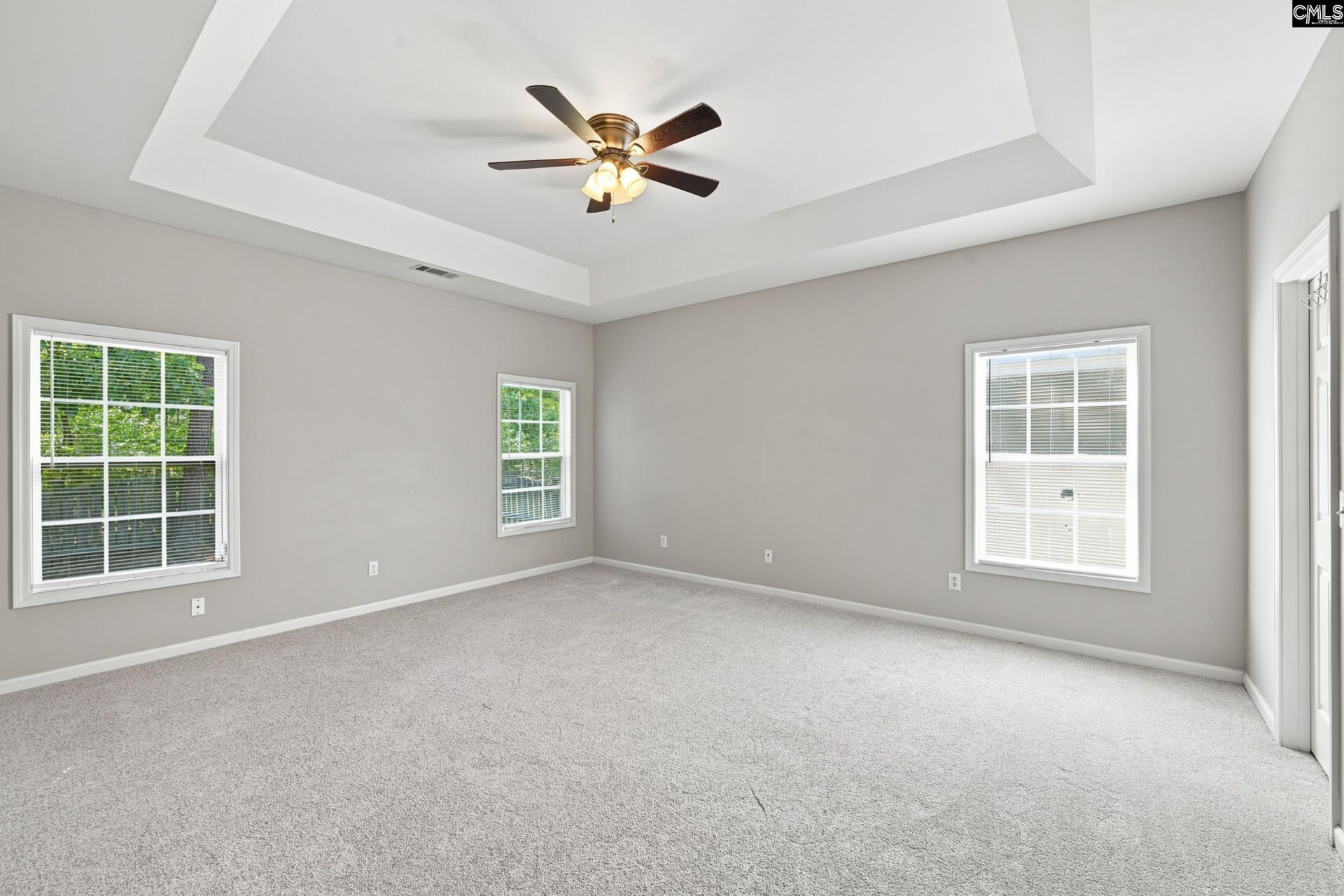 212 Chamfort Drive  Photo 12
