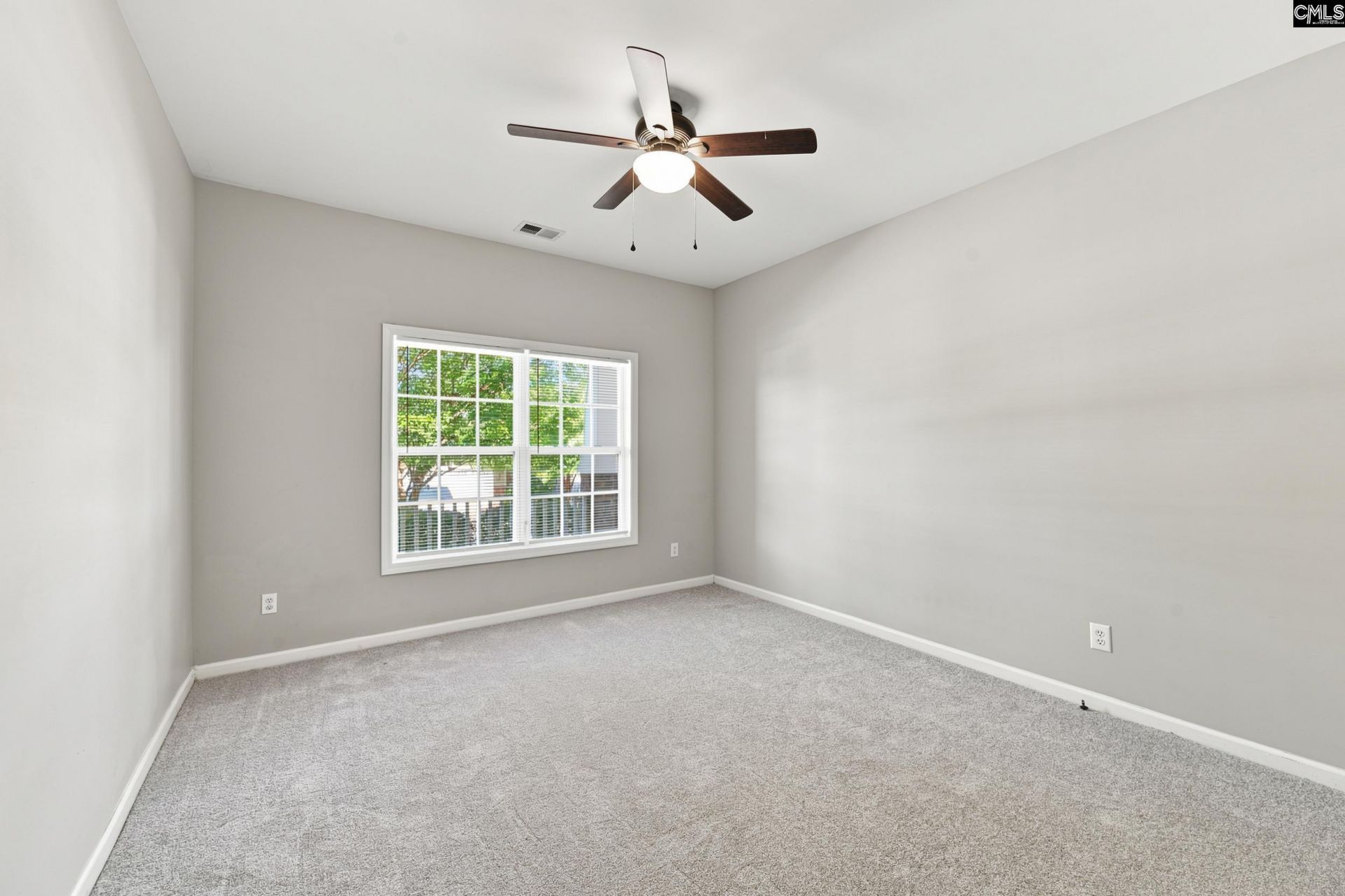 212 Chamfort Drive  Photo 17