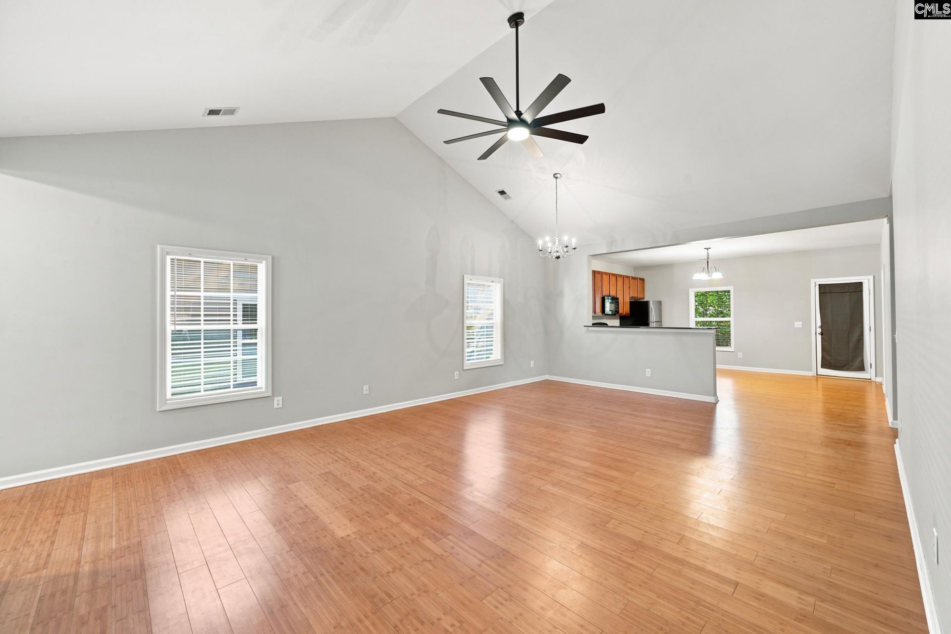 212 Chamfort Drive  Photo 5