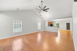 212 Chamfort Drive  photo 4