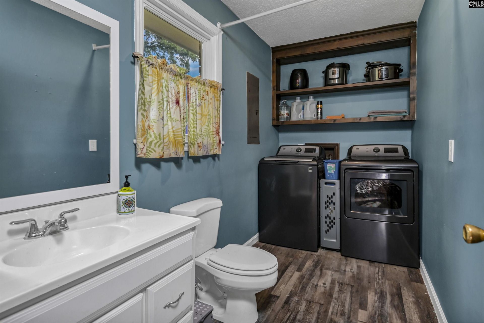 331 Wycombe Road  Photo 15