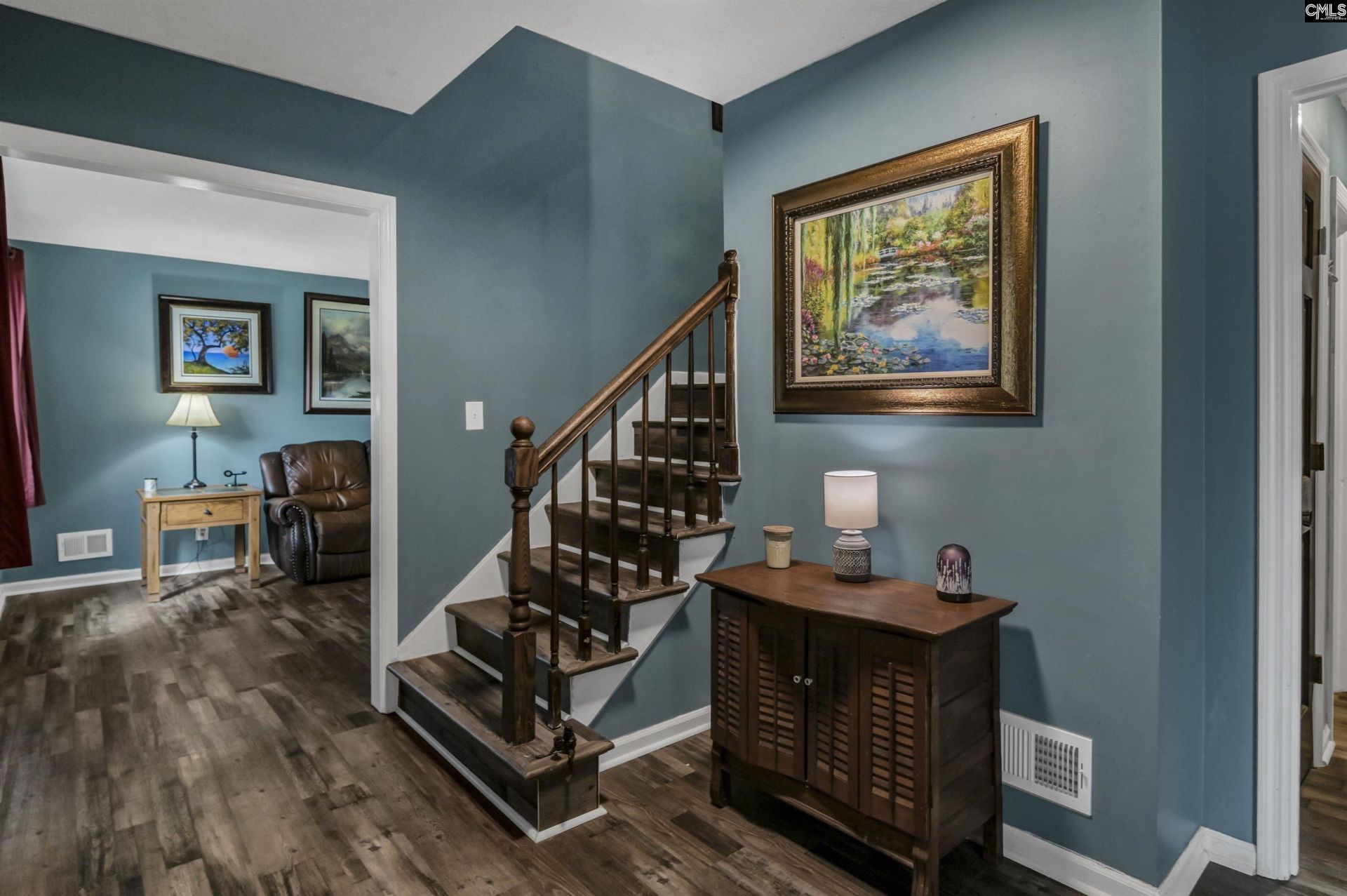 331 Wycombe Road  Photo 5