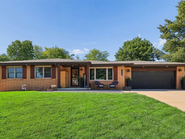 1035 Market Street, Carlisle, IA 50047