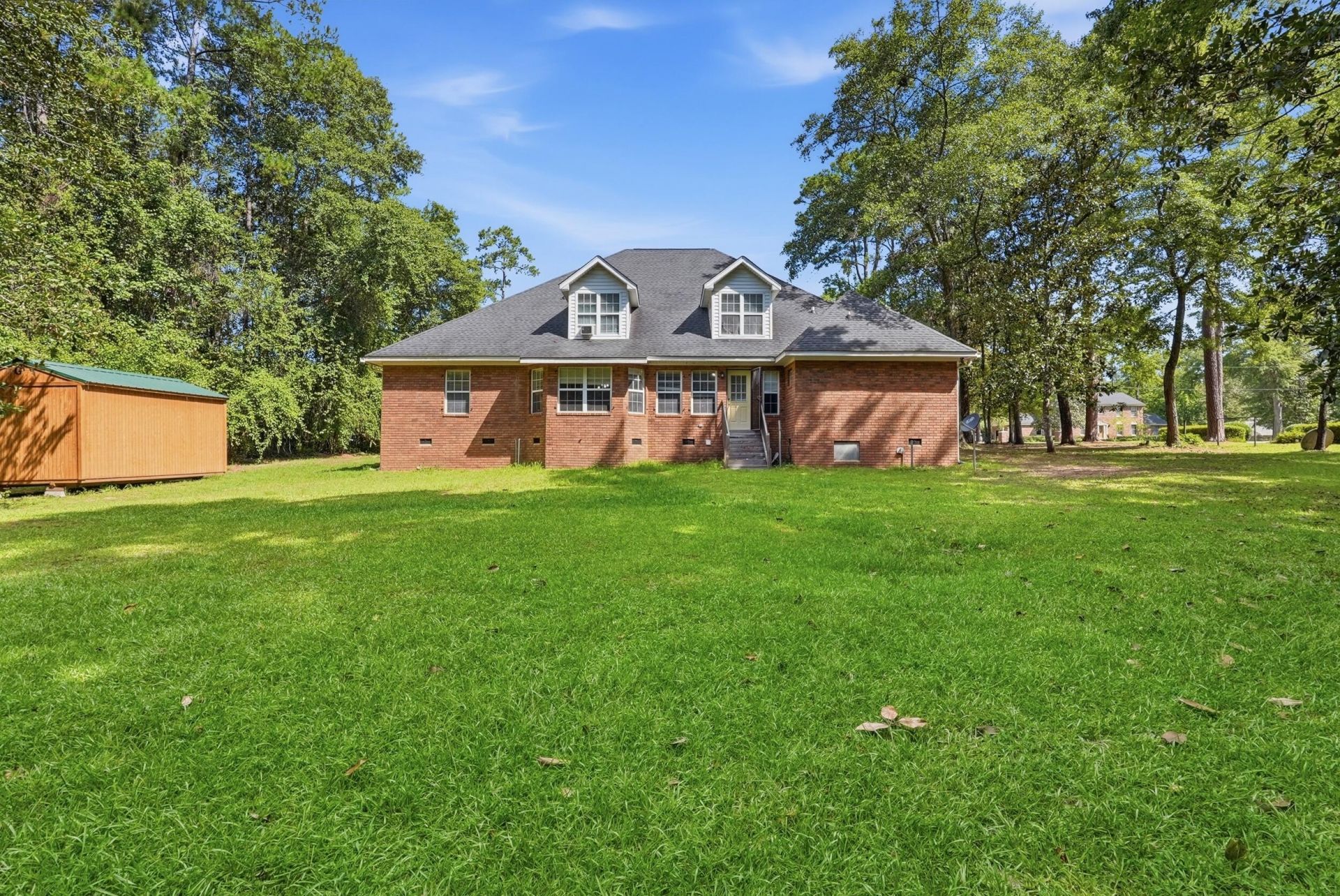 303 Spring Road Photo 42
