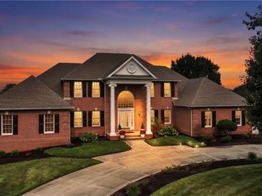 1597 Pilgrims Knob SE, Canton, OH 44709