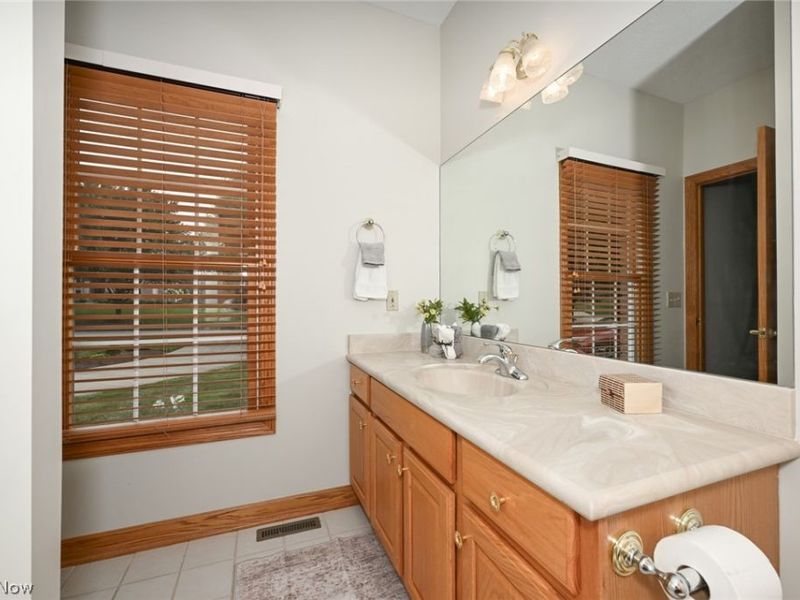 1597 Pilgrims Knob SE, Canton, OH 44709 Photo 31