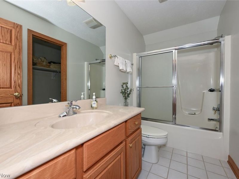 1597 Pilgrims Knob SE, Canton, OH 44709 Photo 37