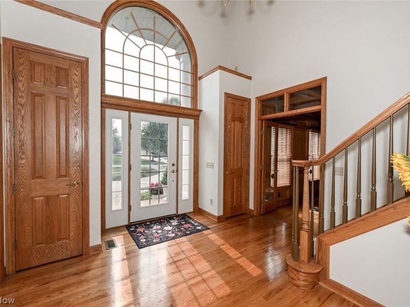 1597 Pilgrims Knob SE, Canton, OH 44709 Photo 5