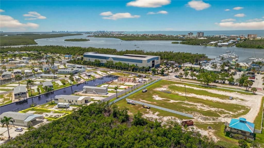 8 Galleon Way, Fort Myers Beach, FL 33931 Photo